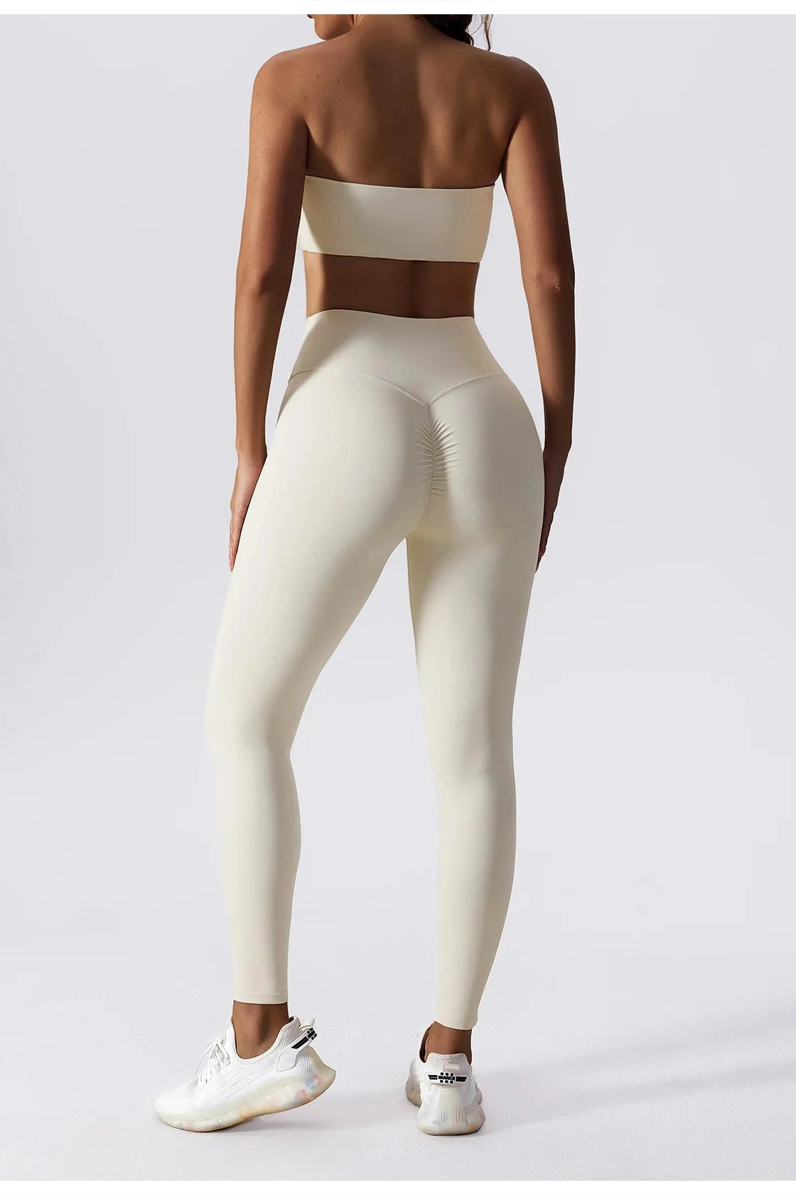 סט יוגה "טיה"