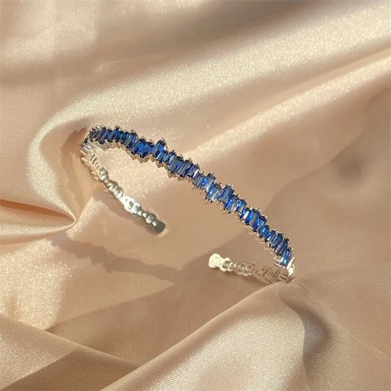 צמיד משובץ צבעוני