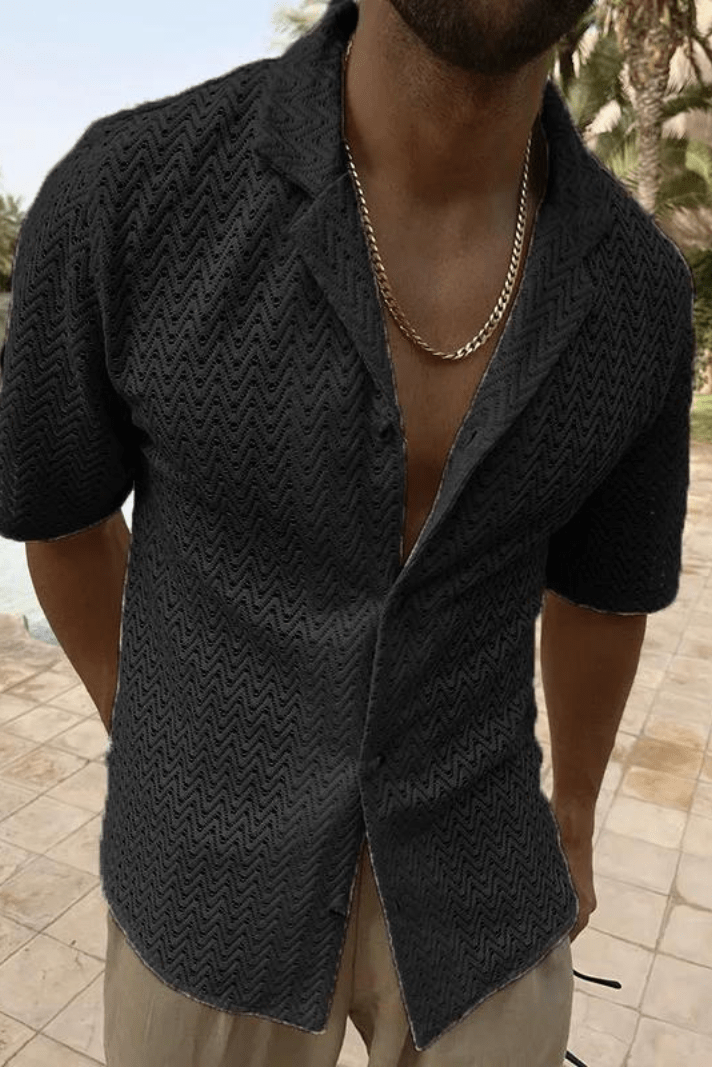 מכופתרת ״אדם״