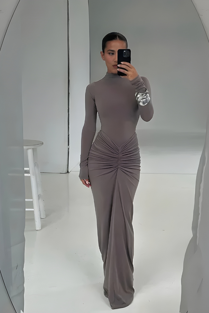 שמלת "וונדה"