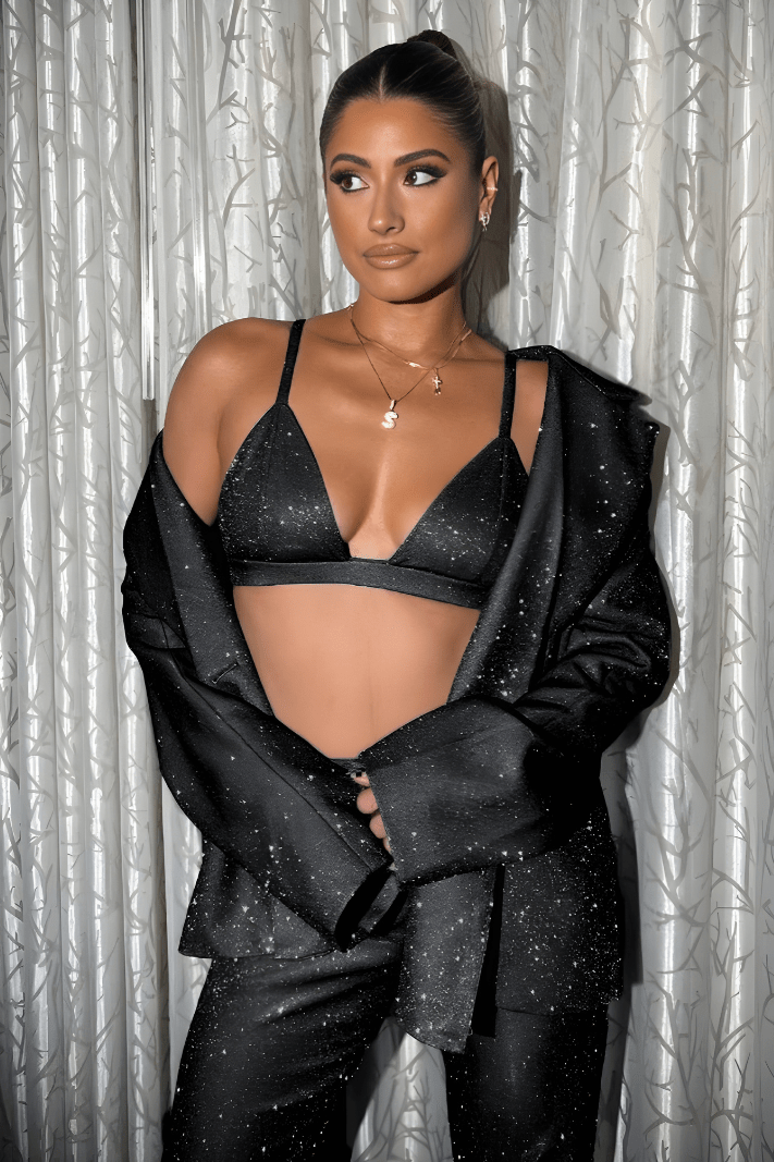 אאוטפיט "מאדי"