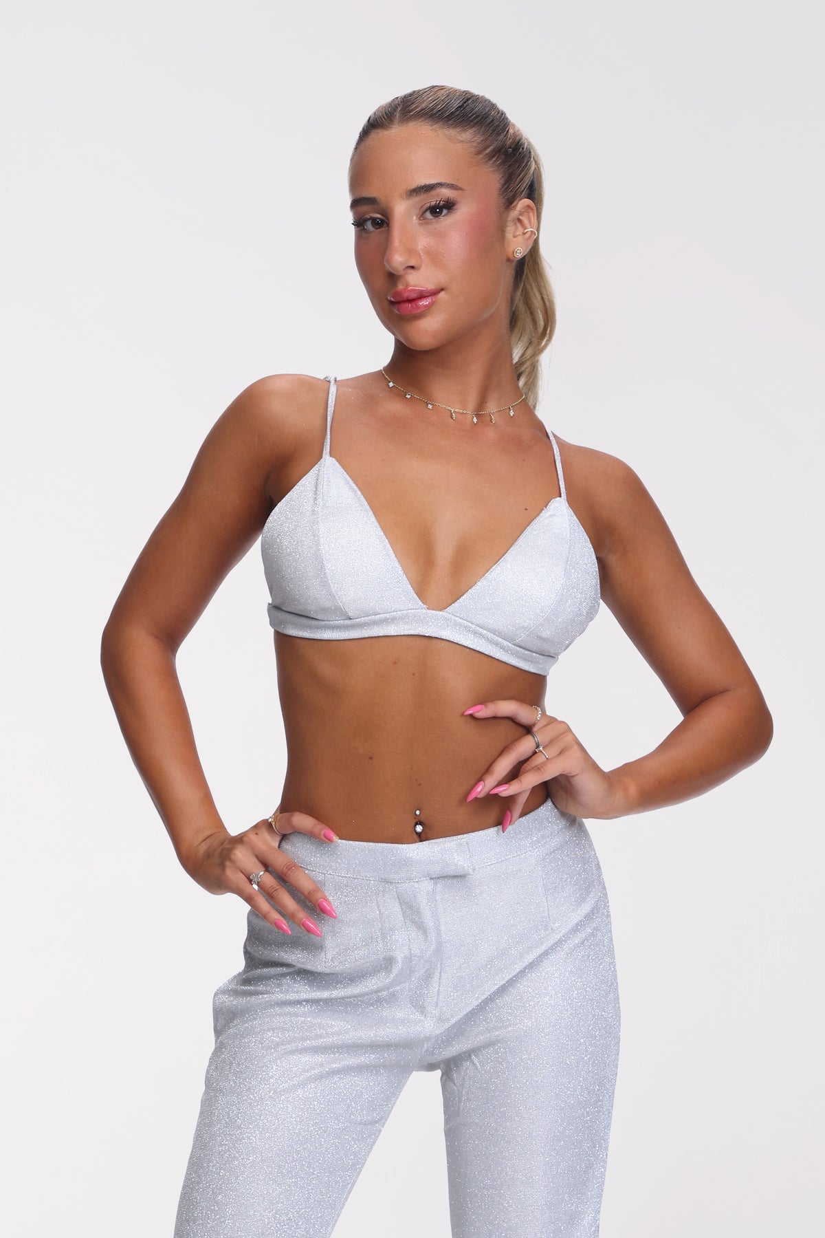 אאוטפיט "מאדי"