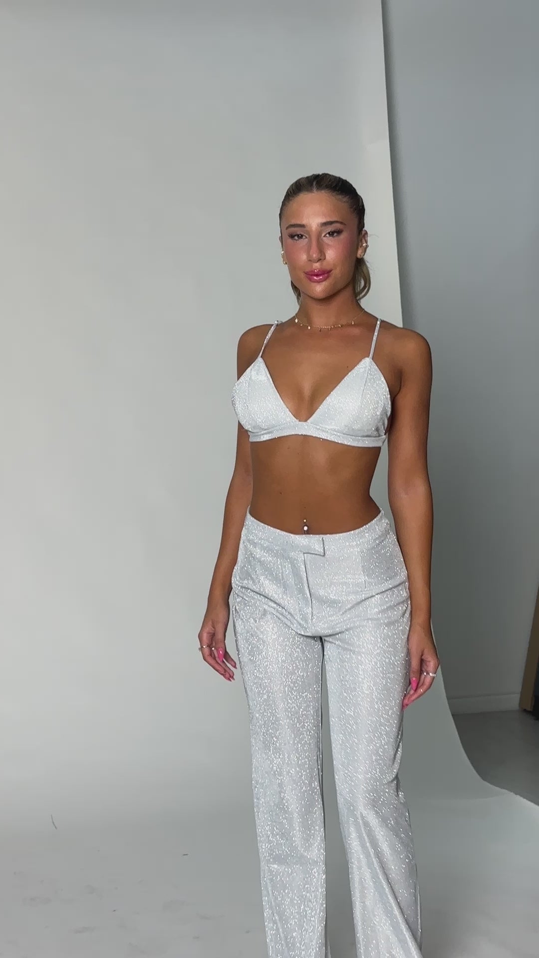 אאוטפיט "מאדי"