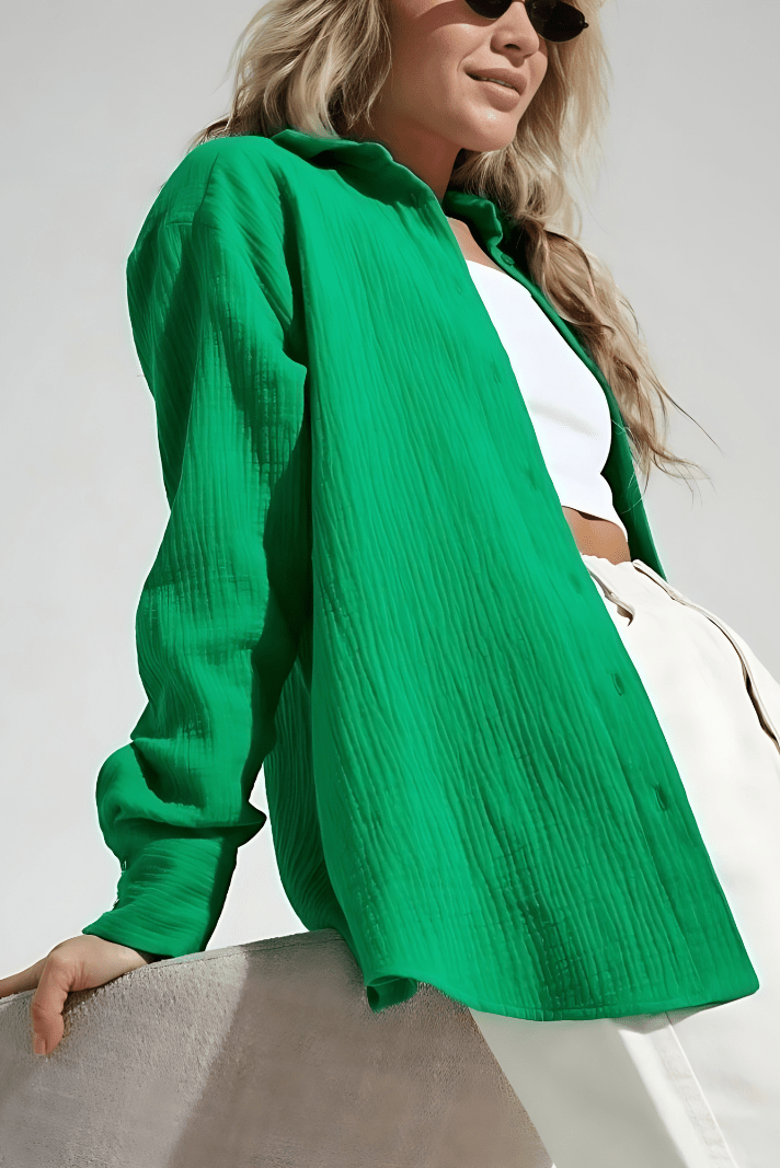 מכופתרת ״מיקאלה״