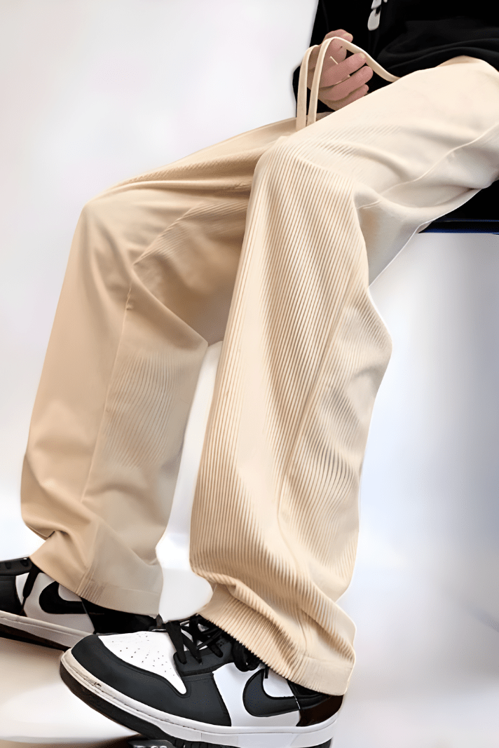 "מכנסי "אליאב