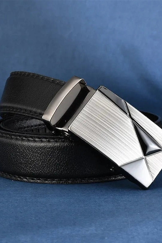 חגורה כסופה לגבר